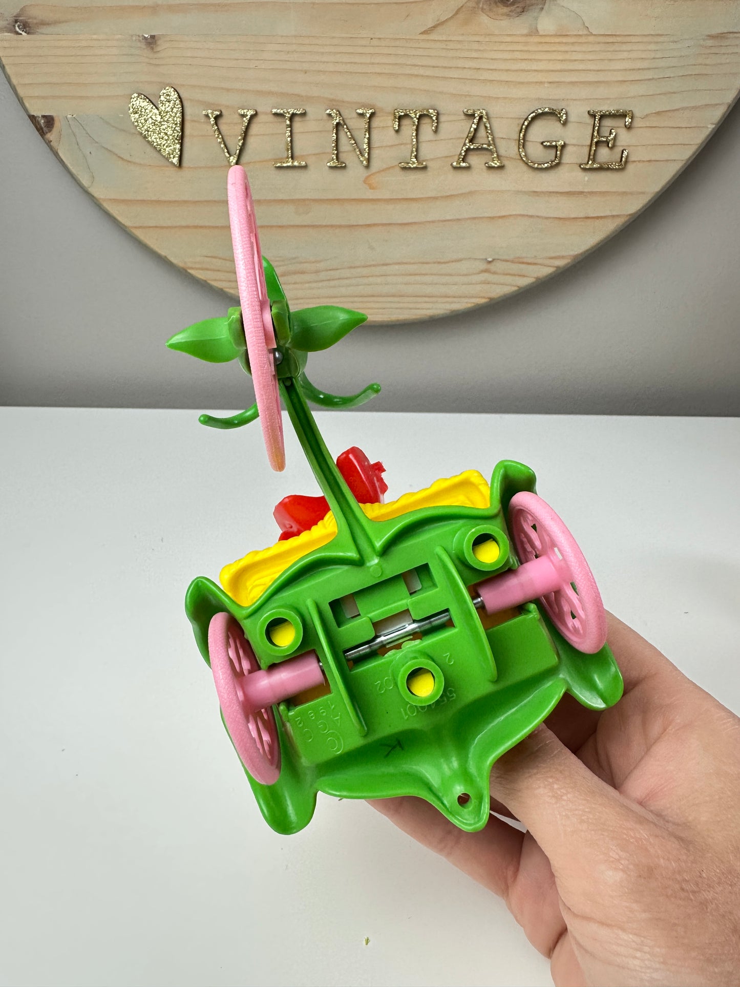 1982 Kenner Strawberry Shortcake Berry Cycle Doll Playset
