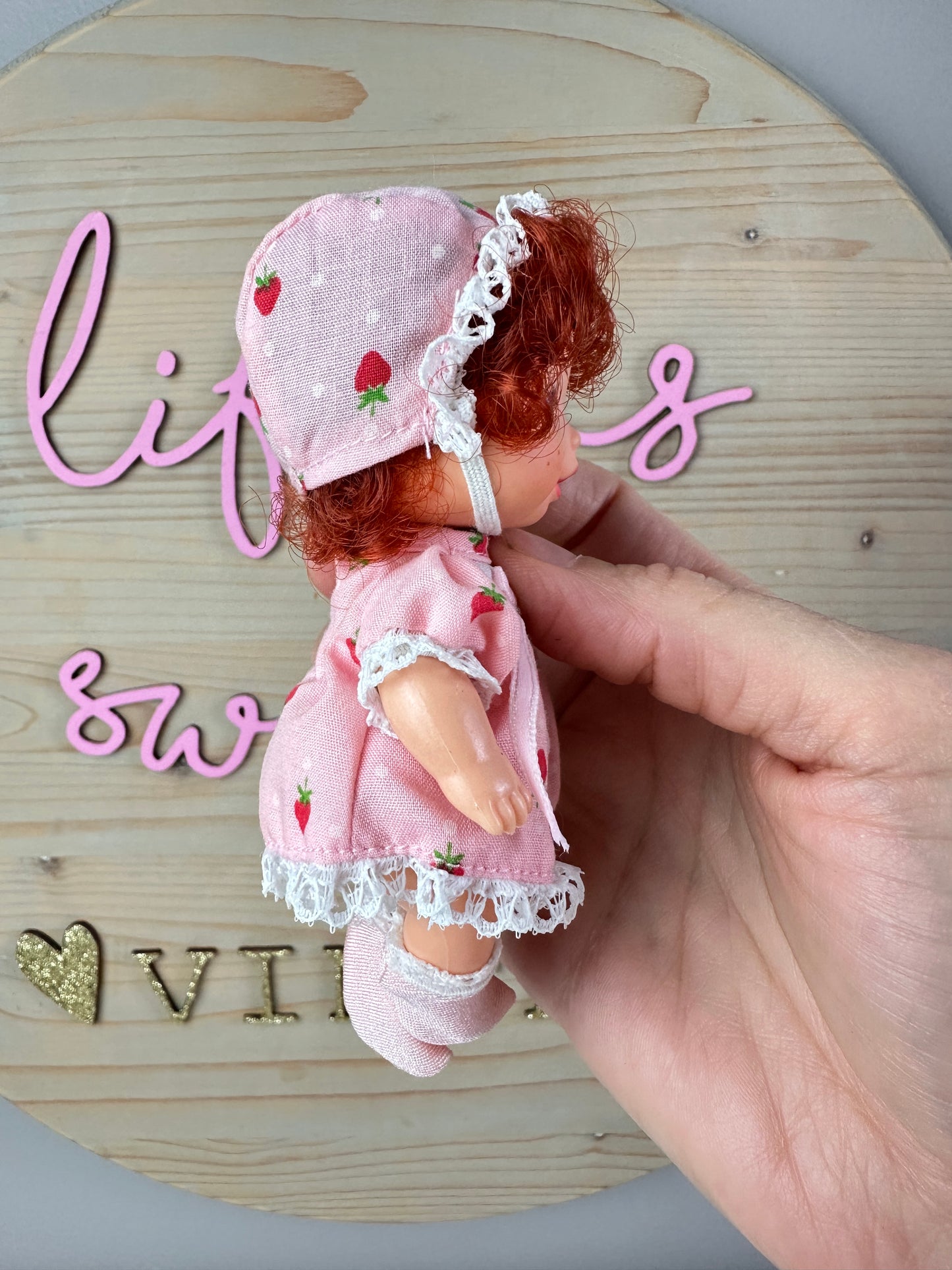 🎉 SHOP MY BINS 🎉 1980s Kenner Strawberry Shortcake Dolls Unplayed With [Sold Separately]