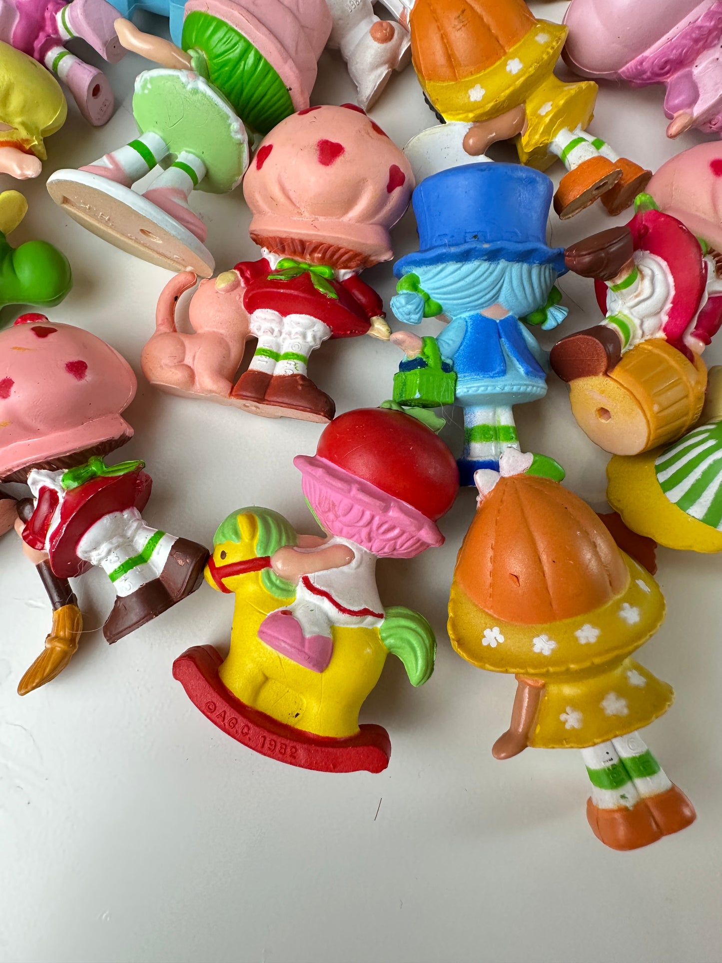 1980s Kenner Strawberry Shortcake Miniatures PVC Figures [Sold Separately]