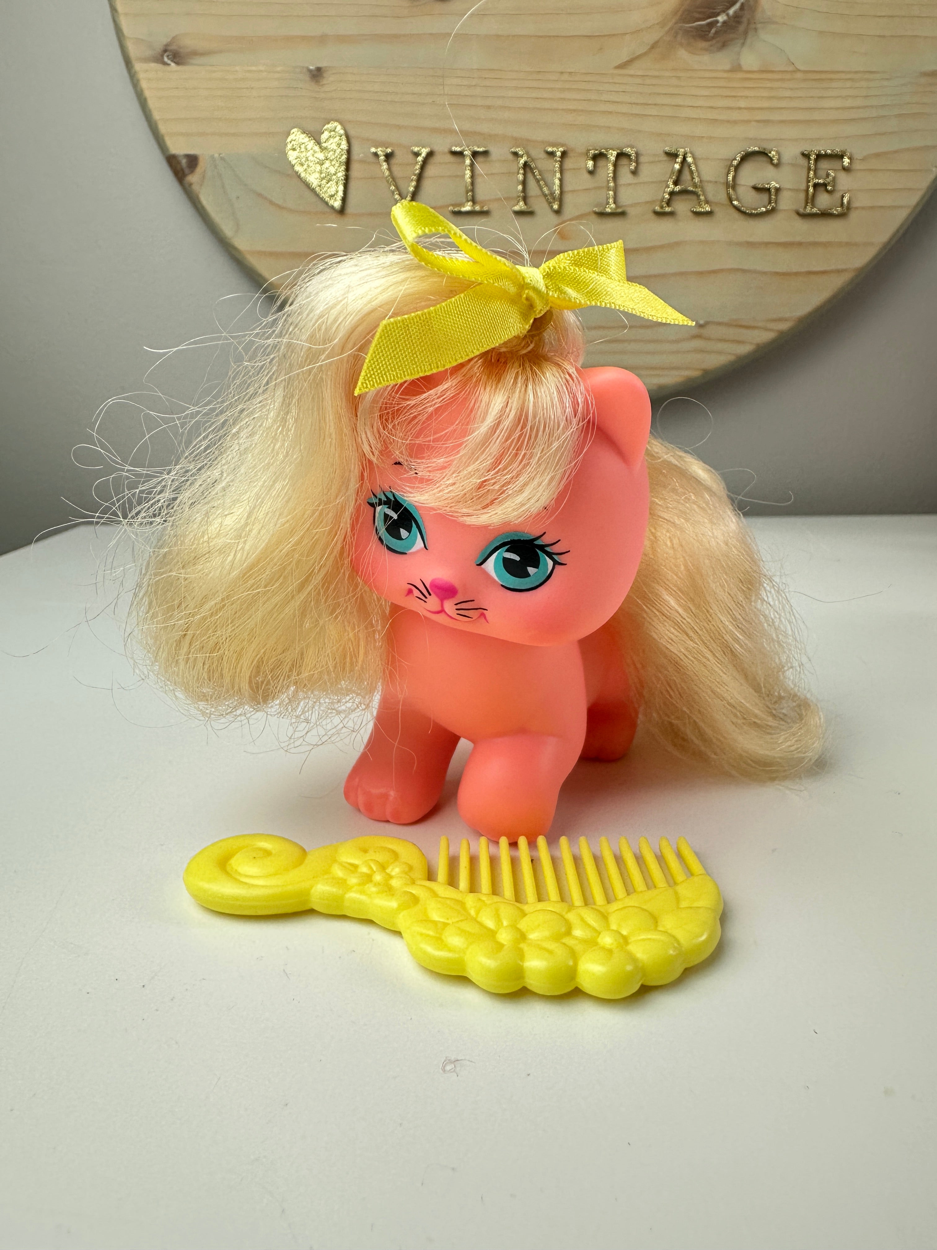 Other – Life Is Sweet Vintage