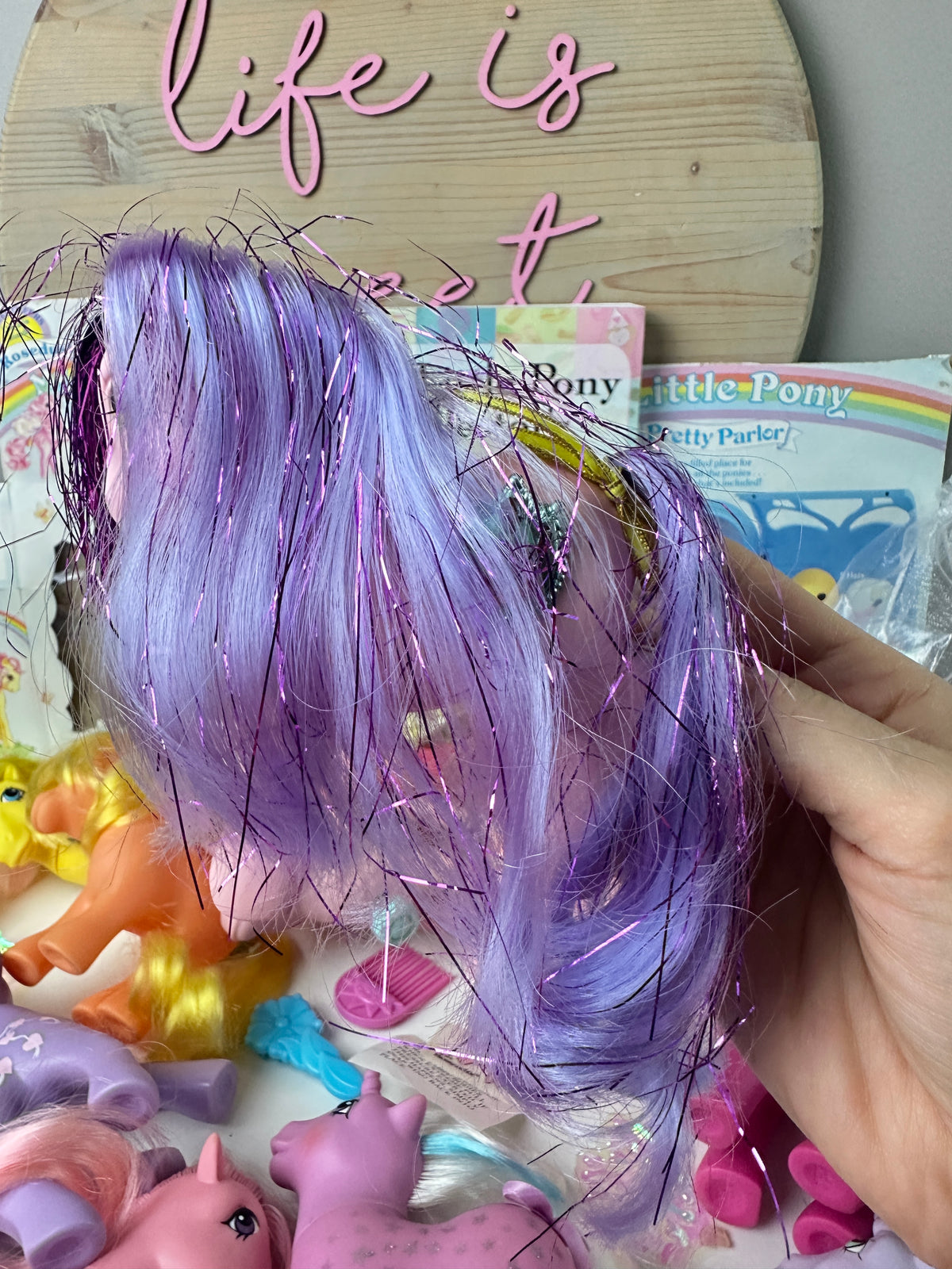 1980s G1 My Little Pony Lot with Accessories & Guide *Berry Vault*