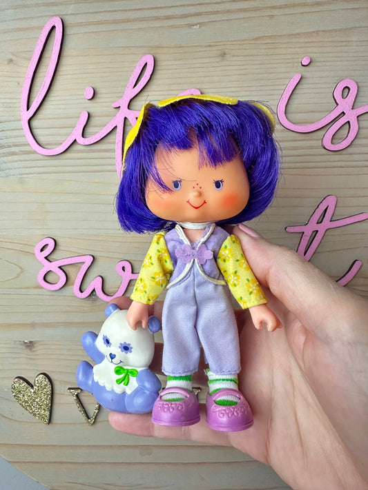 1983 Kenner Strawberry Shortcake Almond Tea with Marza Panda Doll