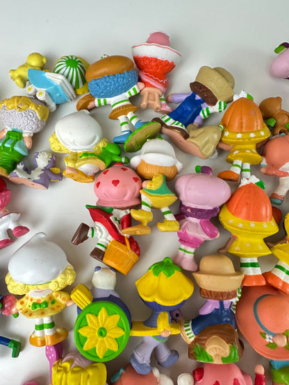 1980s Kenner Strawberry Shortcake Strawberryland Miniatures PVC Figures [Sold Separately]
