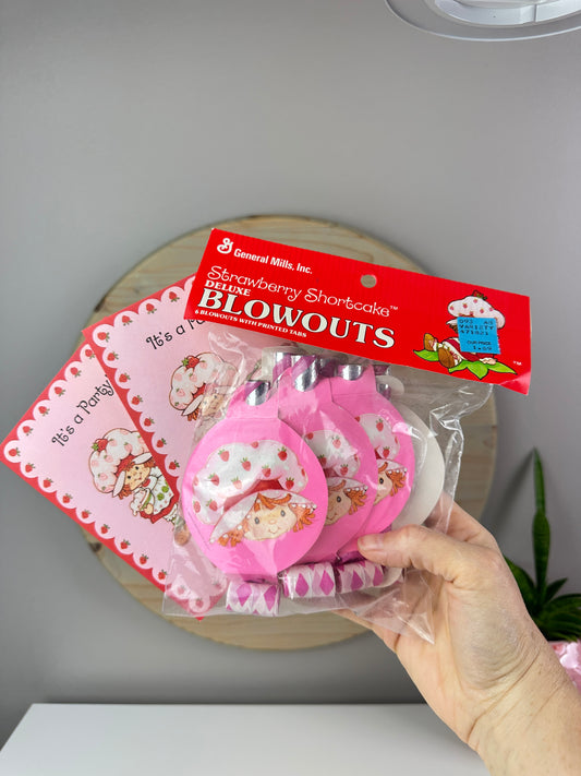 1980s Strawberry Shortcake Party Blowouts MIP + Invitations